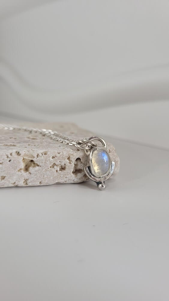 Silver Necklace ‘Oval Moonstone’ - Silver Necklace homeware shops bristol gift shops bristol Honey Coast Studio