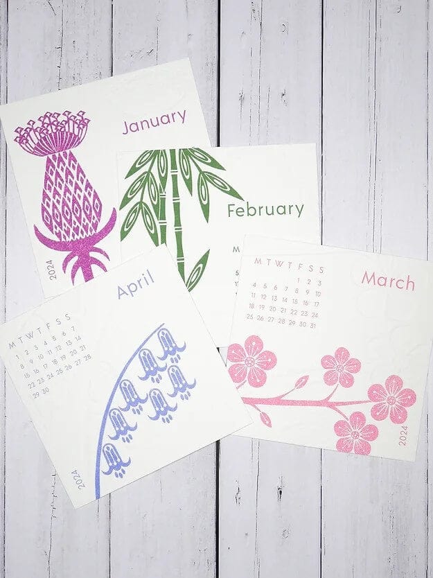 Ash Leaf Printing Desk Top Flowers & Plants Calendar (With Stand)
