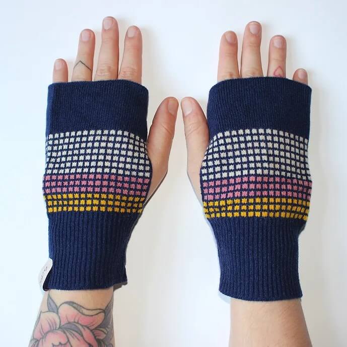 Knitluxe Studio Mittens Sophia - Knitted Geelong Merino Wool Mittens (2 Sizes)