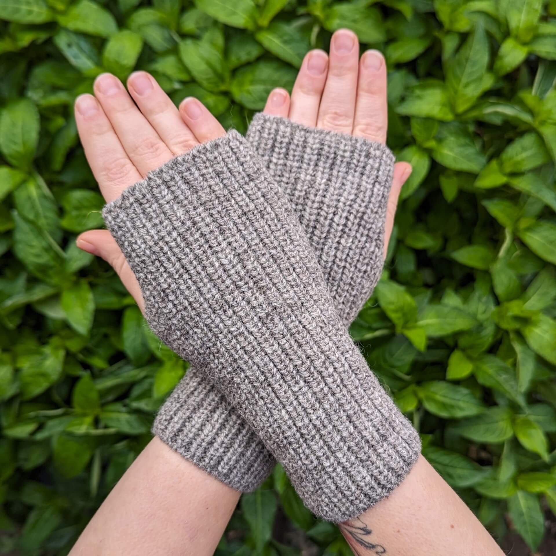 Mittens Fingerless Mittens - Undyed Grey 100% Lambswool homeware shops bristol gift shops bristol Ria Burns