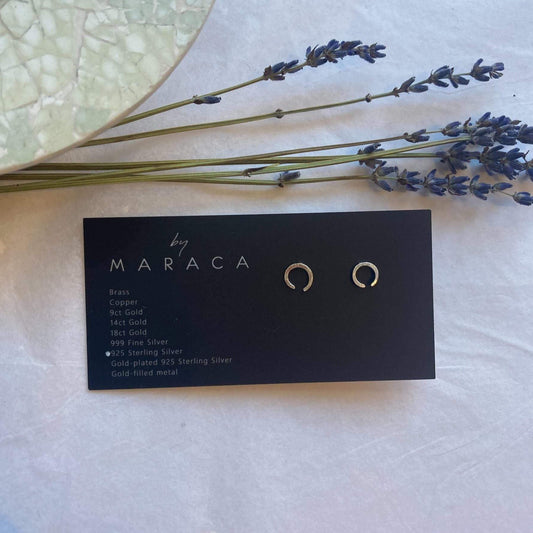 By Maraca Earrings BASE - Small Round Studs - Silver