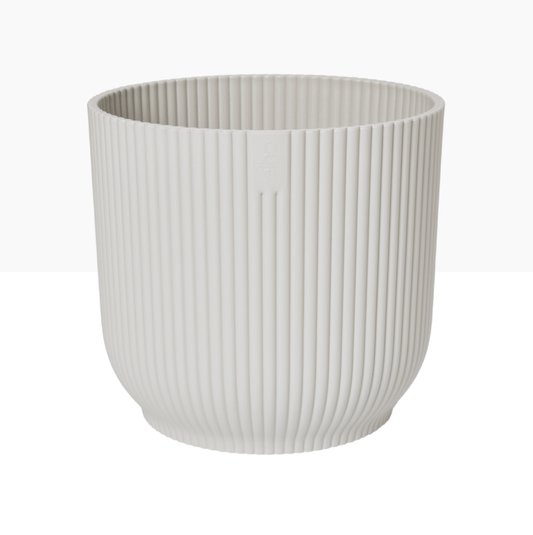 Elho Plant Pots 14 / Silky White Recycled Plastic Plant Pot - 'Vibes Fold' in Silky White