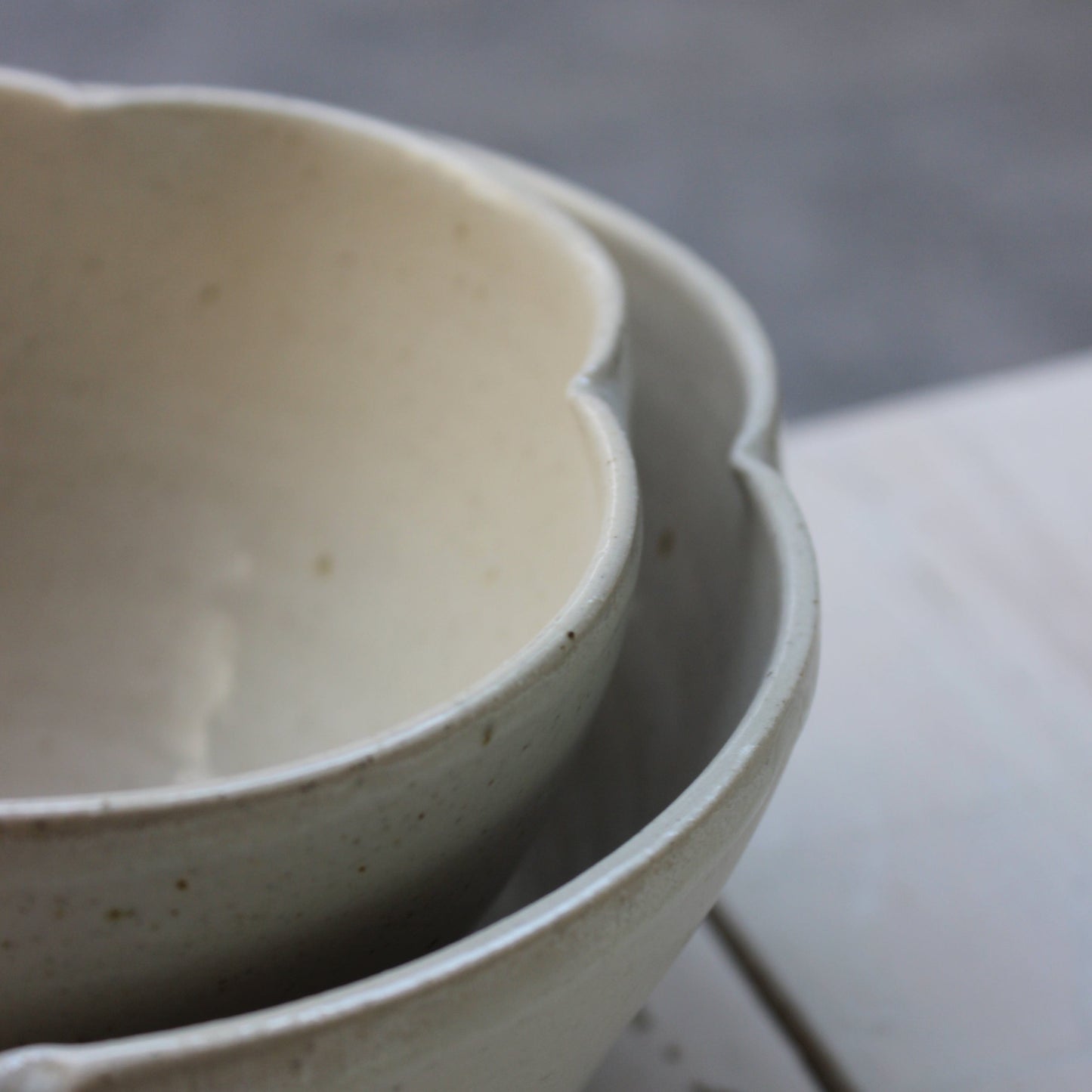 Florence Ceramics Large Stoneware Flower Petal Bowl