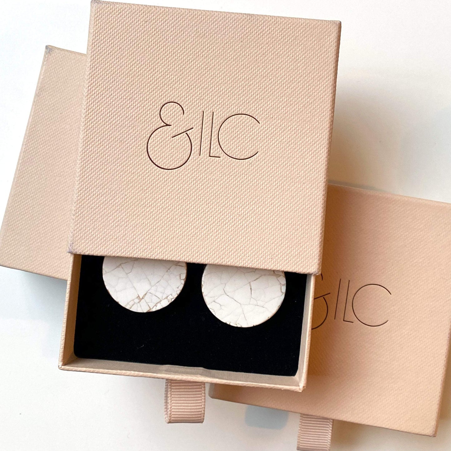 & ILC Earrings Tilly Earrings - Duck White