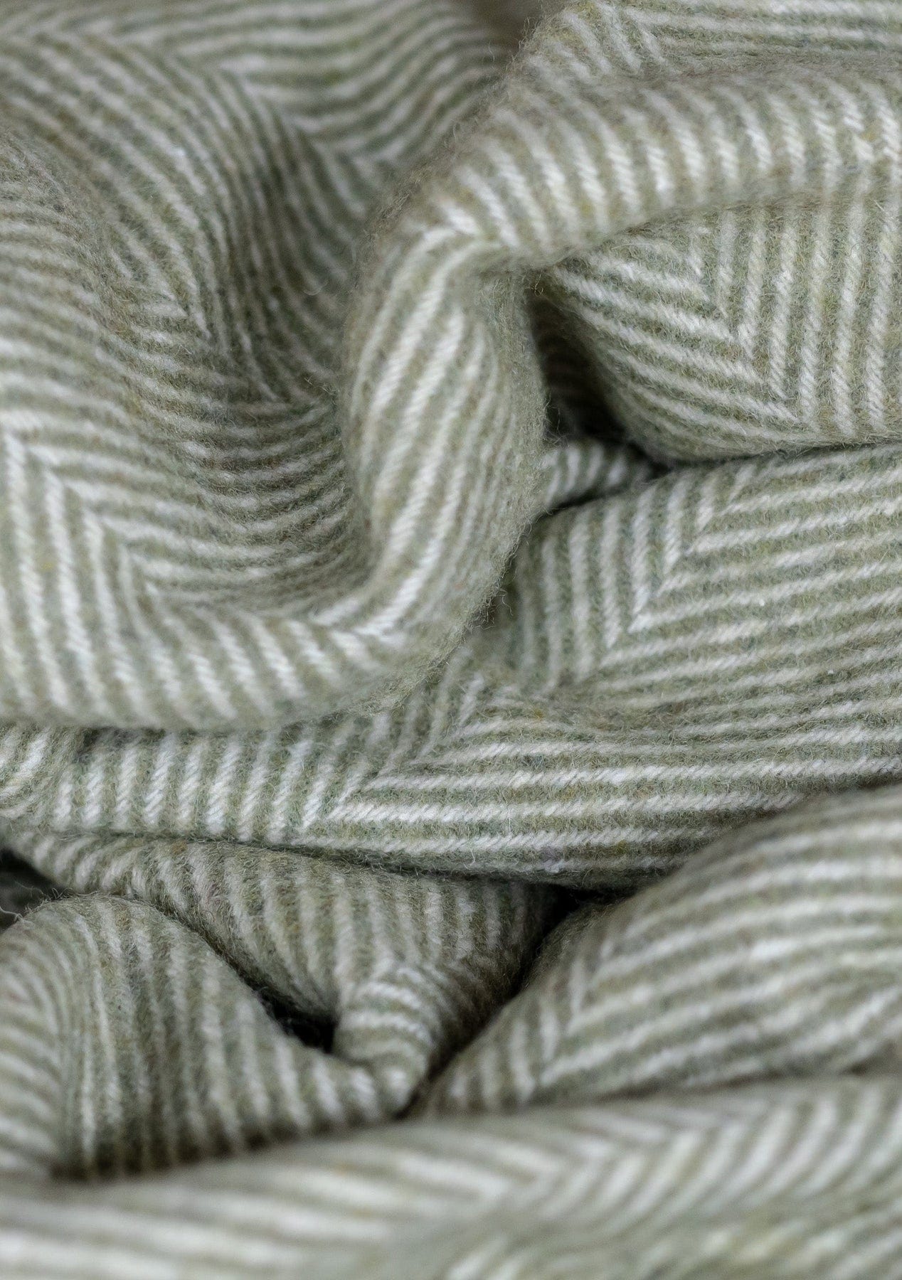 PRIOR SHOP Blankets Olive Herringbone Recycled Wool Blanket