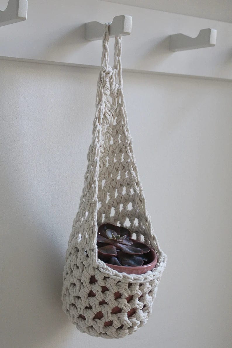 The Unraveling Small Hanging Wall Planter - Cotton
